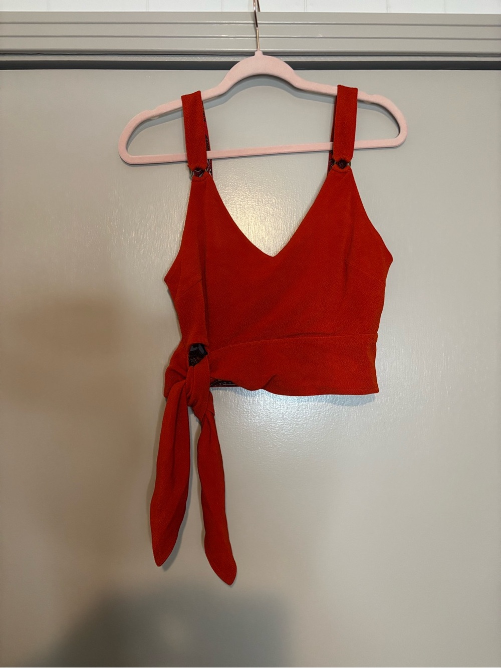 Free People Red V-Neck Side-Tie Crop Tank size S